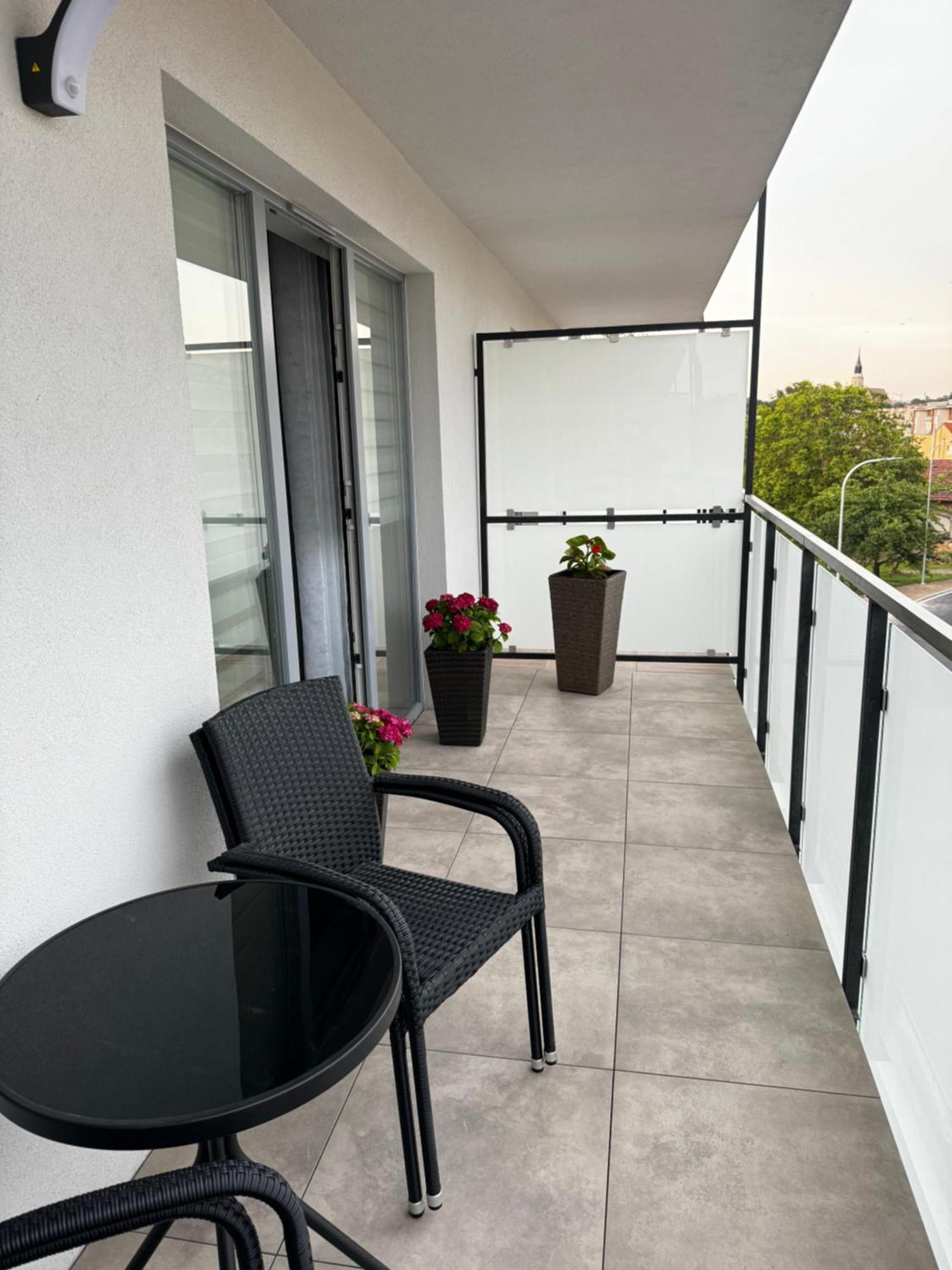 Apartament Z Tarasem 23 Boleslawiec  Extérieur photo